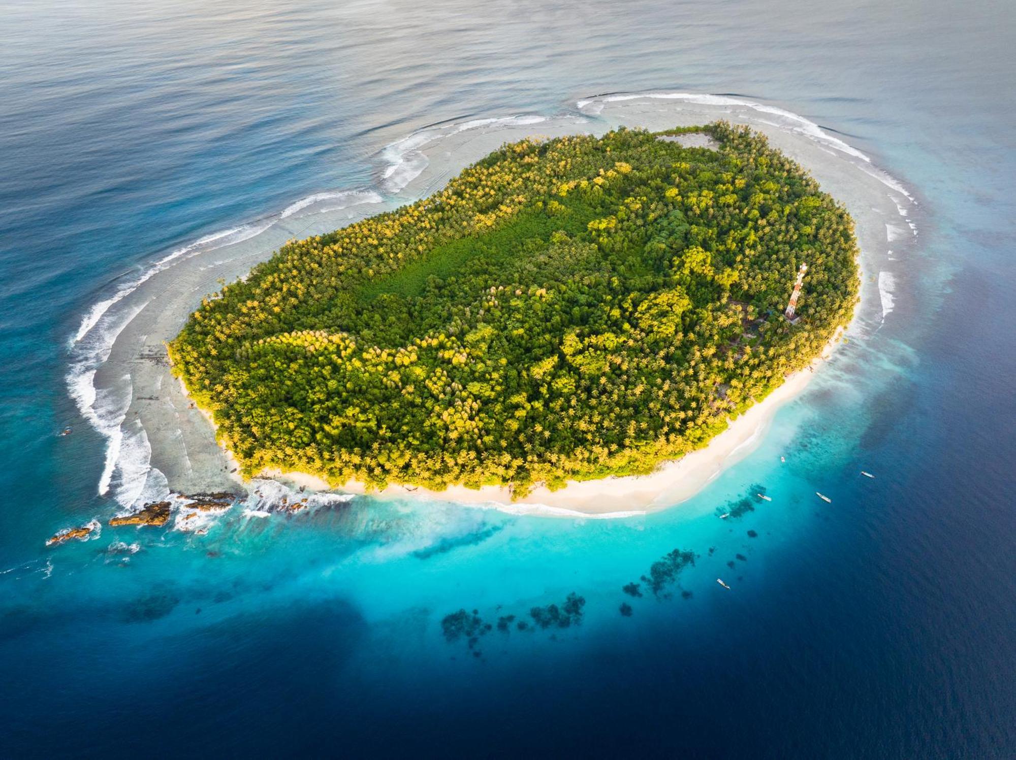 Pinang Island - Private Island Sea View Bungalows Singkil  Esterno foto