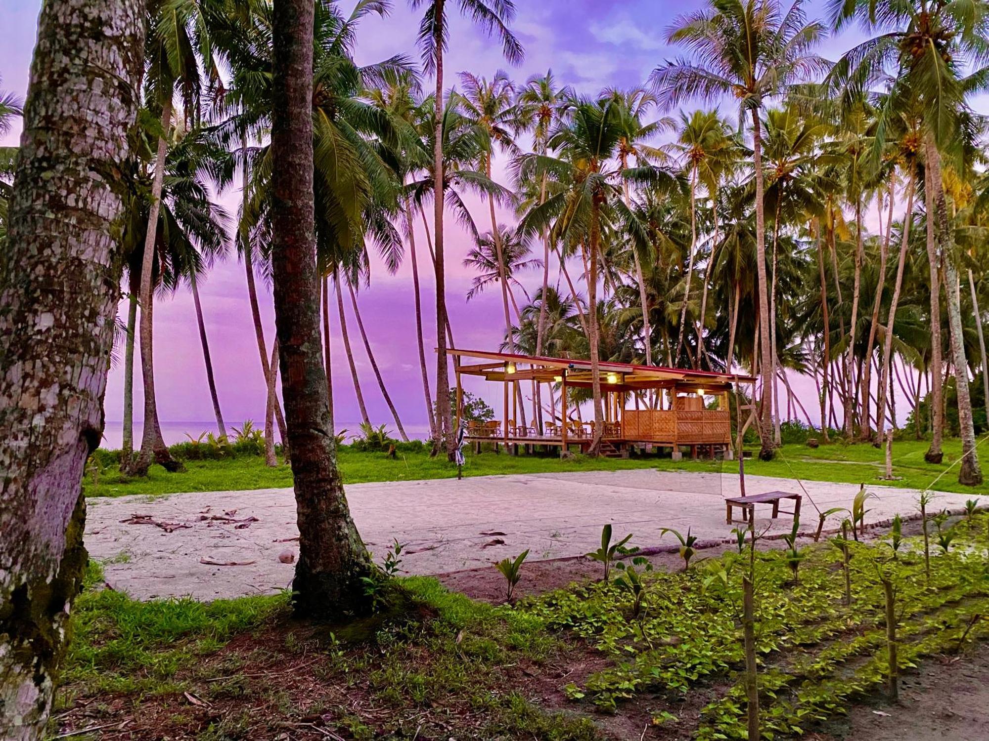 Pinang Island - Private Island Sea View Bungalows Singkil  Esterno foto